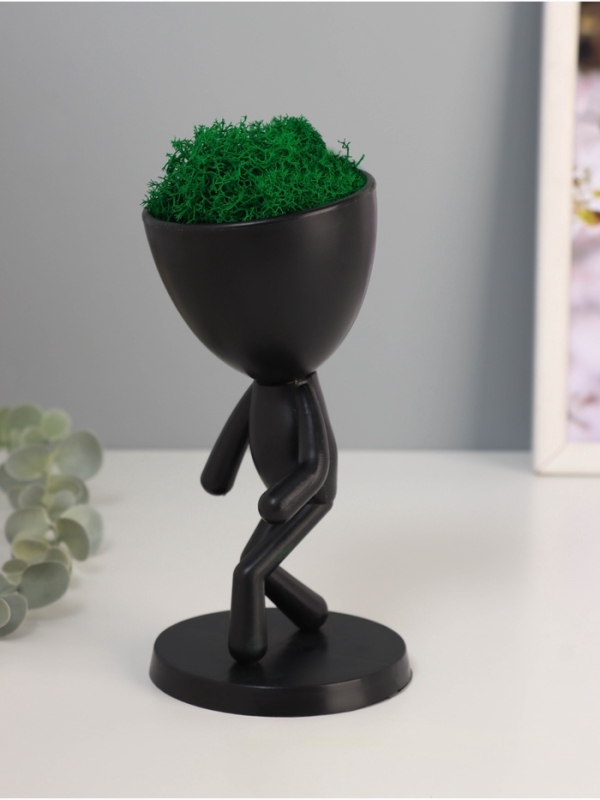 Кашпо пластиковое "Мистер Грин бежит" 16,5*8,5*8,5 см черный