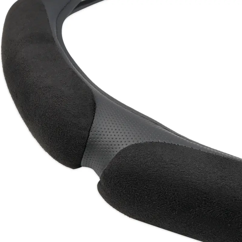 Спонжевая оплетка руля AVS SP-426M-B ( размер M, черный) - Серия "Sponge"