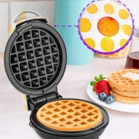 Вафельница электрическая для венских вафель КТ-1684 - 550 Вт Вафельница электрическая для венских вафель КТ-1684 - 550 Вт