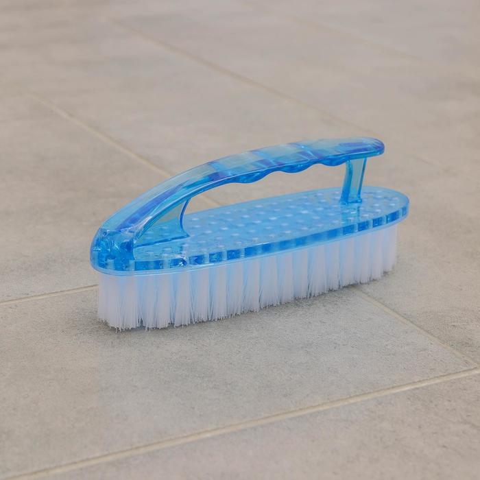 Щётка утюжок для уборки «Дельта», 16×5×6 см, с ручкой, прозрачный пластик, цвет МИКС Щётка утюжок для уборки «Дельта», 16×5×6 см, с ручкой, прозрачный пластик, цвет МИКС