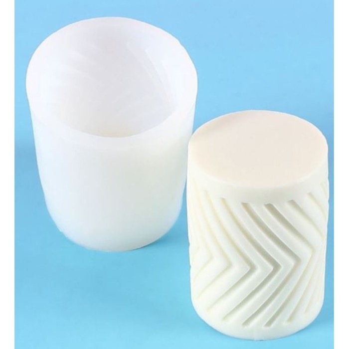 Молд силикон для свечи Молд силикон для свечи "Цирцея" 8,8х11,7 см