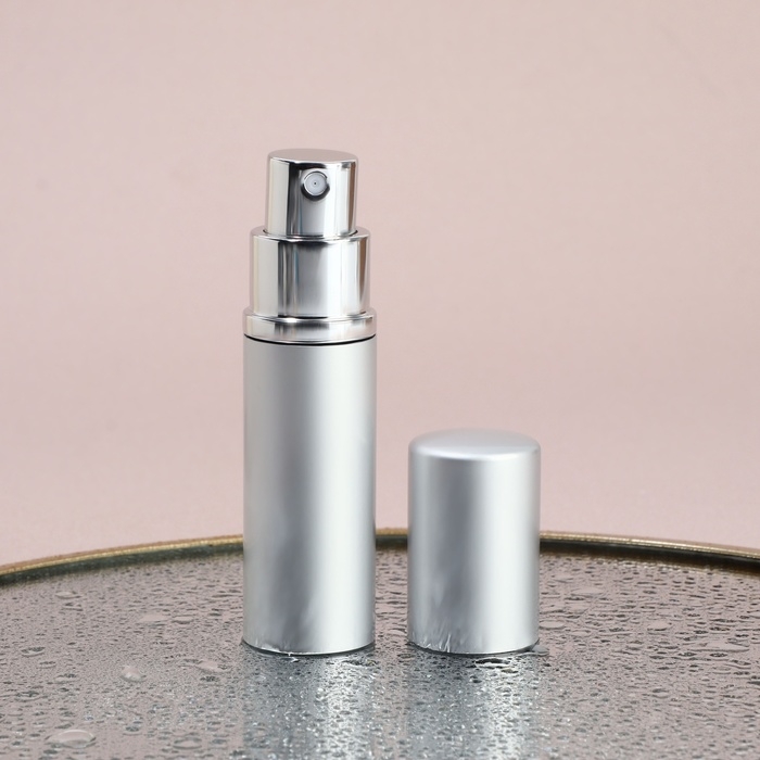 Флакон для парфюма, с распылителем, 10 мл, цвет серебристый Флакон для парфюма, с распылителем, 10 мл, цвет серебристый