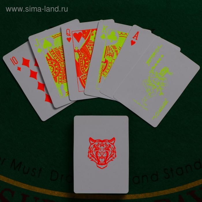 Карты игральные пластиковые, флуоресцентные, 55 шт, 6.5 х 9 х 2 см, 30 мкр Карты игральные пластиковые, флуоресцентные, 55 шт, 6.5 х 9 х 2 см, 30 мкр