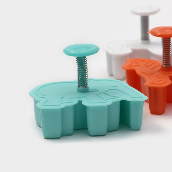 Набор плунжеров кондитерских Доляна «Зоопарк», 4 шт, 6×5 см, цвет МИКС Набор плунжеров кондитерских Доляна «Зоопарк», 4 шт, 6×5 см, цвет МИКС