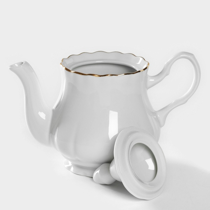 Чайник фарфоровый «Романс», 800 мл, цвет белый Чайник фарфоровый «Романс», 800 мл, цвет белый