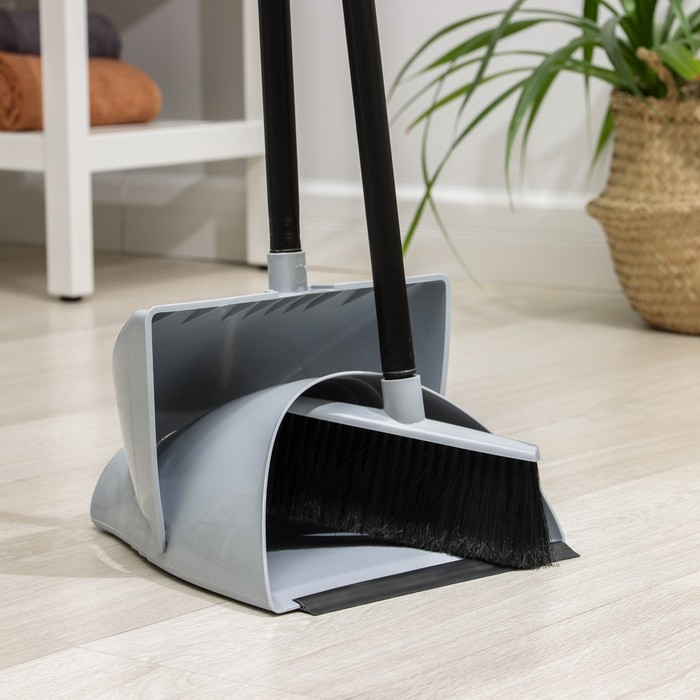 Щётка для пола с совком-ловушка Svip Original, цвет МИКС Щётка для пола с совком-ловушка Svip Original, цвет МИКС