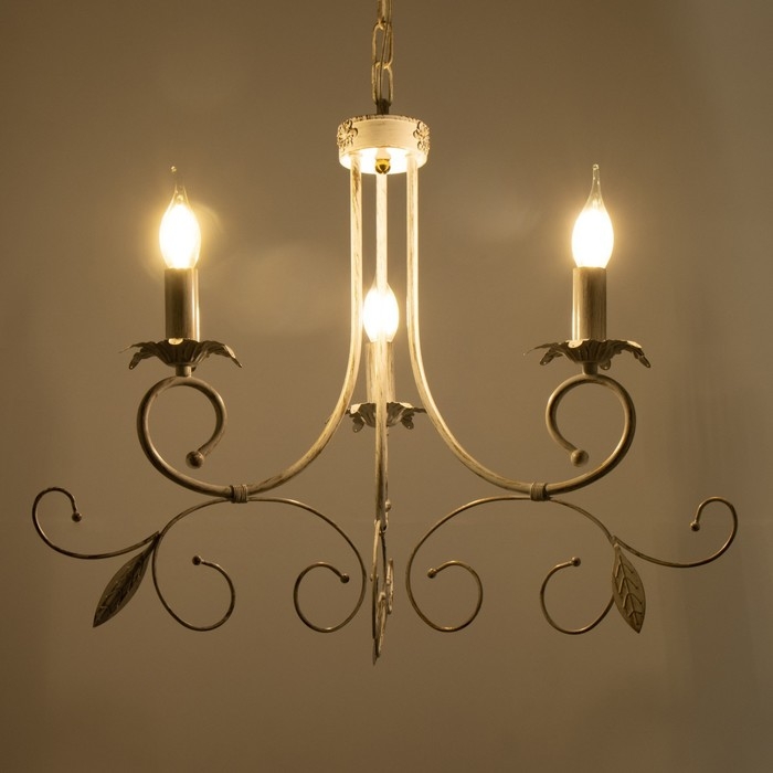 Люстра Люстра "Айрис" 3xE14 40Вт белый с золотой патиной 66х66х46-105 см BayerLux