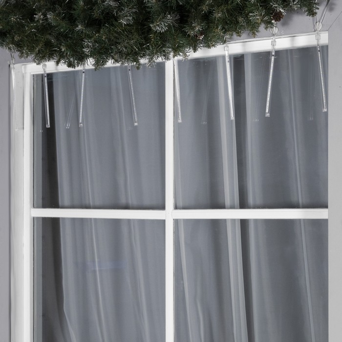 Гирлянда «Сосульки» 2.4 × 0.2 м, IP44, прозрачная нить, 96 LED, свечение белое с эффектом стекания, 12 В