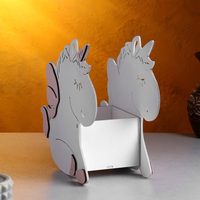 Кашпо деревянное для цветов и подарков  Кашпо деревянное для цветов и подарков "Единорог", розовое, 23х11х23 см