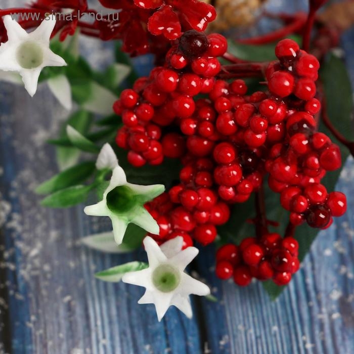 Декор  Декор "Зимнее очарование" шишка ягоды цветочки, 15 см