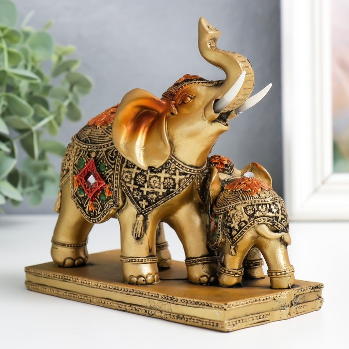 Сувенир полистоун Сувенир полистоун "Слониха со слонёнком в попоне с ромбом" бронза 14х6,3х13,5 см