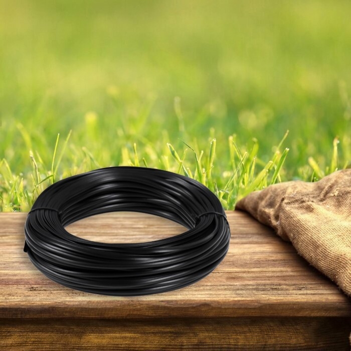 Ротанг искусственный гладкий 6 мм 100 м полутрубка (черный) Ротанг искусственный гладкий 6 мм 100 м полутрубка (черный)