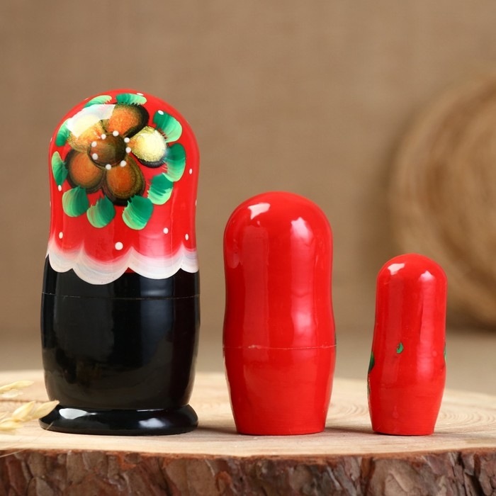 Матрёшка 3-х кукольная  Матрёшка 3-х кукольная "Юля" 11 см, ручная роспись