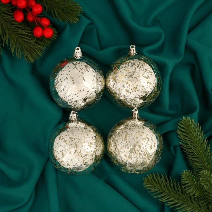 Набор шаров пластик d-8 см, 4 шт Набор шаров пластик d-8 см, 4 шт "Винтаж" серебро