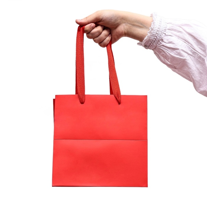 Пакет под торт 20 х 20 х 20 см, красный Пакет под торт 20 х 20 х 20 см, красный