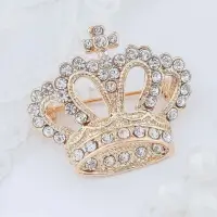 Брошь &laquo;Корона императорская&raquo;, цвет белый в золоте