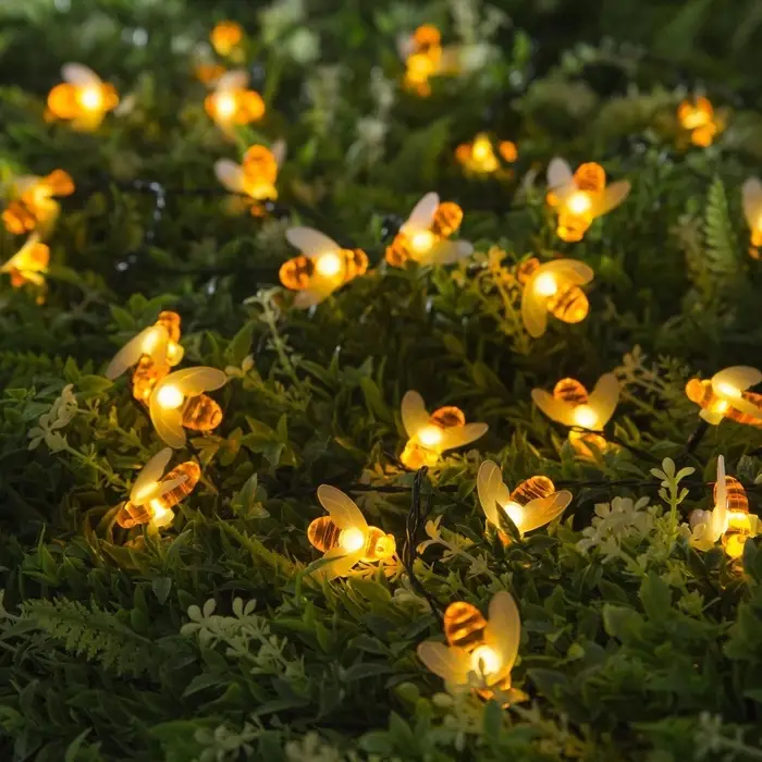 Гирлянда &laquo;Нить&raquo;, 4.5 м, уличная, с насадками &laquo;Пчёлка&raquo;, IP44, 30 LED, 2 режима, солнечная батарея, тёмная нить, свечение тёплое белое