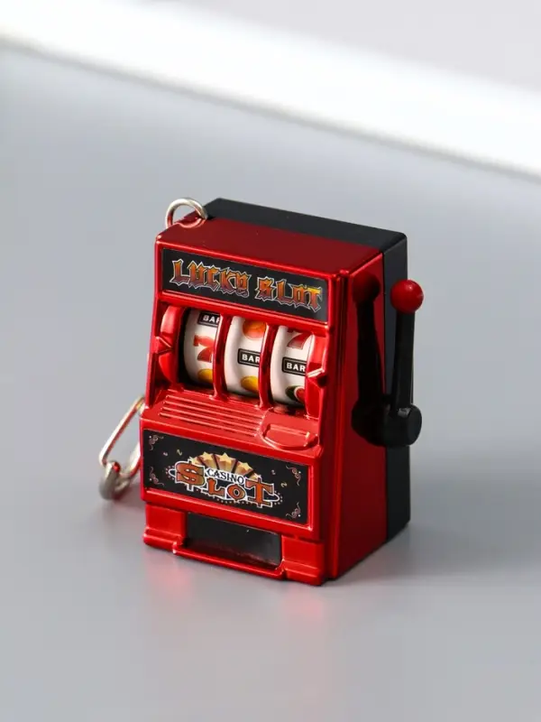 Брелок пластик Брелок пластик "Игровой автомат - казино" красный 2,7х3,4х5 см