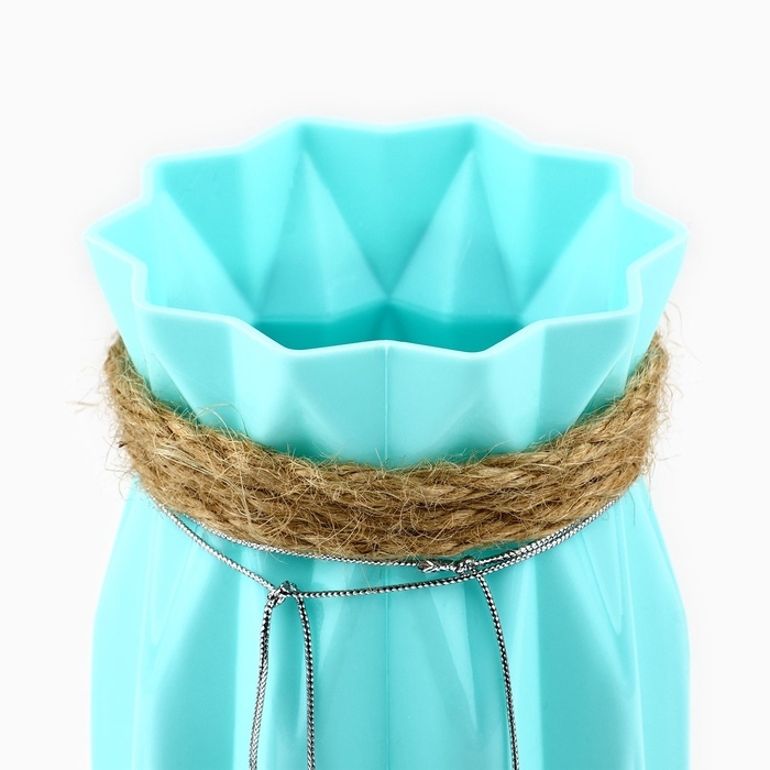 Ваза для цветов «Пчелка» пластиковая, 17 х 7 см Ваза для цветов «Пчелка» пластиковая, 17 х 7 см