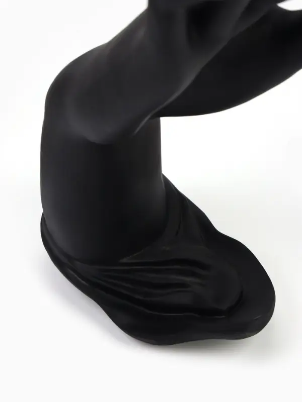 Подставка для украшений &laquo;QF. Рука&raquo;, 9&times;12&times;22 см, чёрная