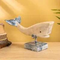 Сувенир на подставке «Кашалот», 32×17×15 см, дерево