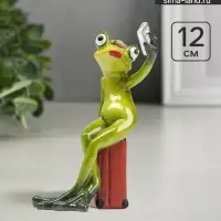 Фигурка полистоун лак &laquo;Лягушка-путешественница селфится&raquo;, 12&times;6.5&times;7 см