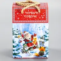 Подарочная новогодняя коробка &laquo;Золотая рыбка&raquo;, для сладких подарков, 18&times;18&times;14 см