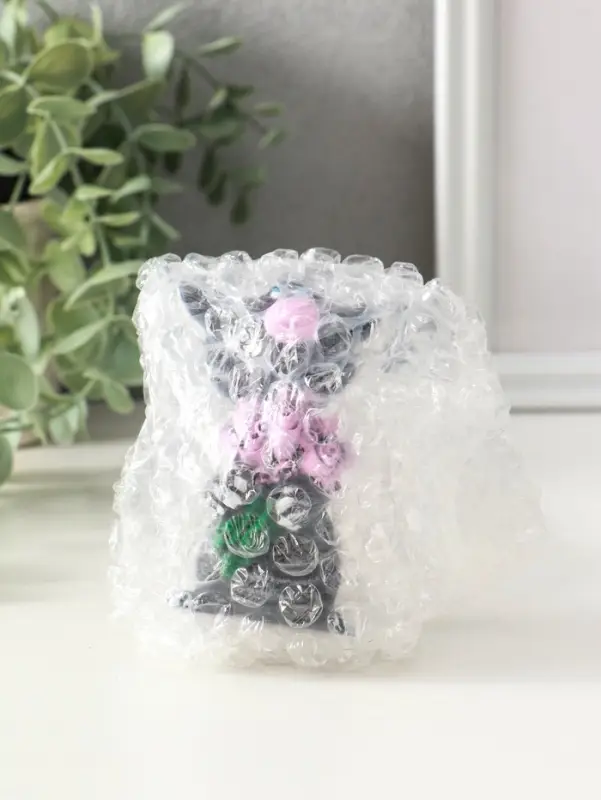 Фигура Фигура "Кот с цветами" 8 см