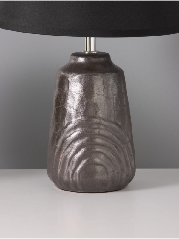 Настольная лампа Настольная лампа "Клаудия" 1х15Вт Е14 черный 23х23х34см