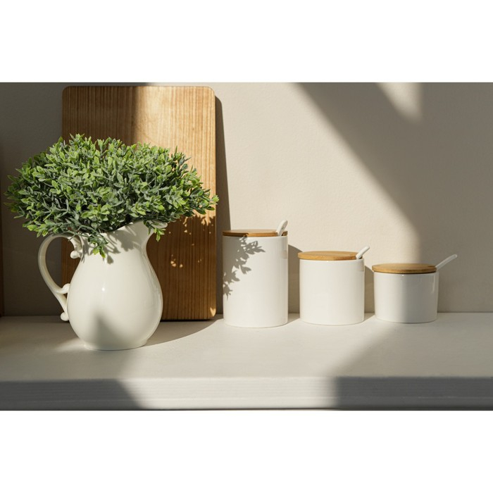 Кувшин фарфоровый Wilmax, 600 мл, цвет белый Кувшин фарфоровый Wilmax, 600 мл, цвет белый