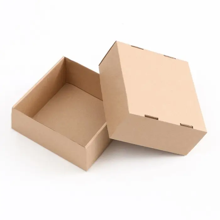 Коробка складная, крышка - дно, бурая 17×17×8 см