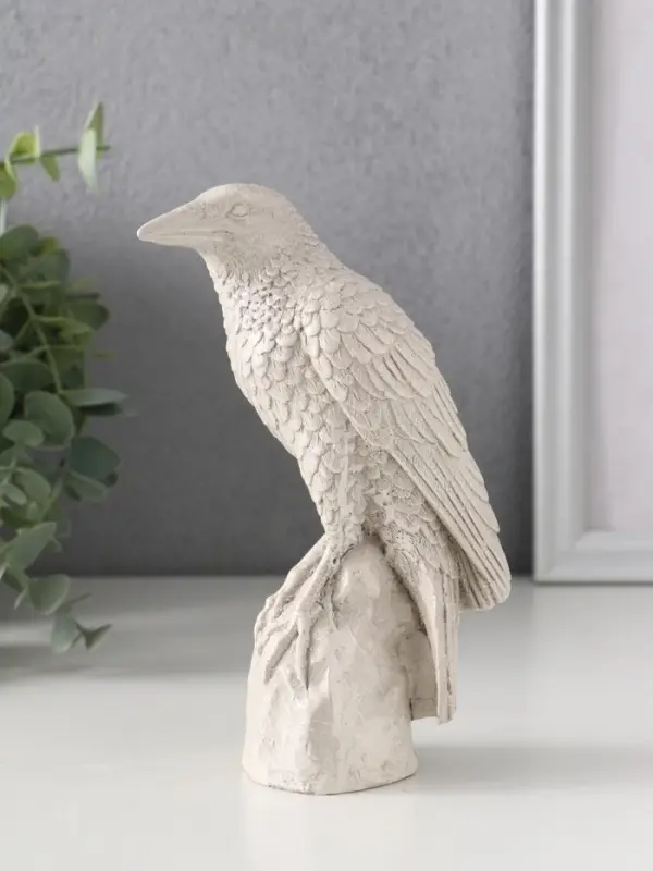 Фигура «Ворон на камне», 15.5×5.5×10 см, серая