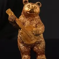 Фигура "Медведь с домрой", 11х6 см, бронза