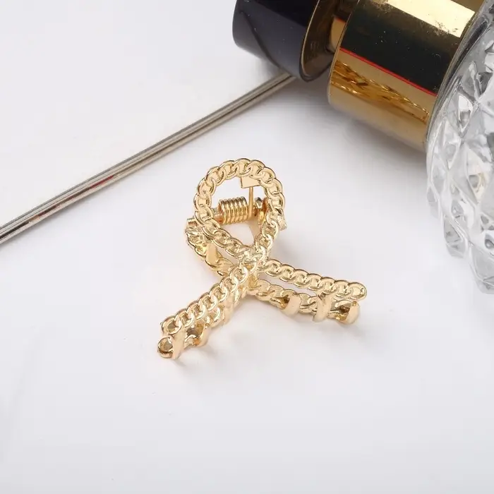 Крабик для волос &laquo;Эмма&raquo;, петля, 3 см, золотистый