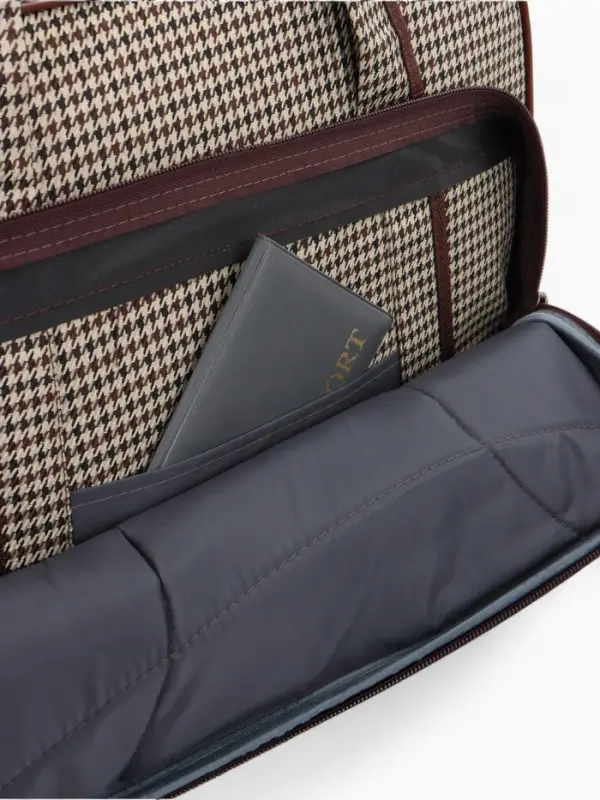 Сумка дорожная на молнии, наружный карман, длинный ремень, бежевая/коричневая