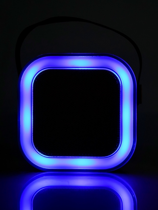 Караоке детское беспроводное, 2 микрофона, bluetooth, 5 режимов подсветки, звук, свет, бежевый Караоке детское беспроводное, 2 микрофона, bluetooth, 5 режимов подсветки, звук, свет, бежевый