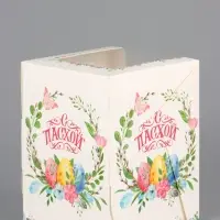 Коробка подарочная пасхальная с окном «Пасхальный венок» 9.5×9.5×12.5 см