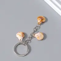 Брелок пластик "Ракушки Гребешок" 3 ракушки 2,4х1,8х7 см