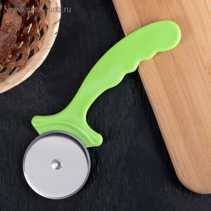 Нож для пиццы и теста «Комета», 19 см, цвет МИКС Нож для пиццы и теста «Комета», 19 см, цвет МИКС