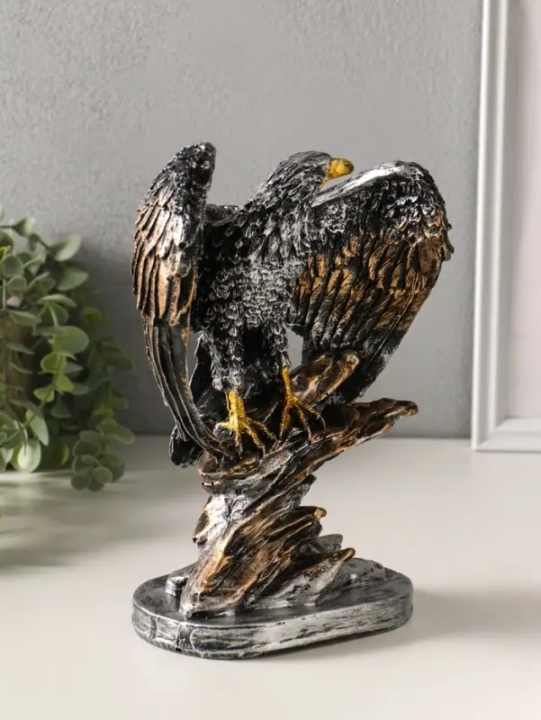 Фигура полистоун &laquo;Орёл на камне расправил крылья&raquo;, 25&times;19 см