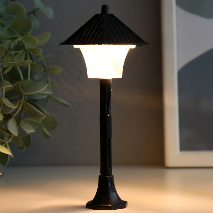 Декор для творчества пластик свет Декор для творчества пластик свет "Уличный фонарь" 4,4х13 см