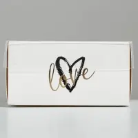 Коробка для кондитерских изделий с PVC крышкой Love, 11.5 х 11.5 х 6 см