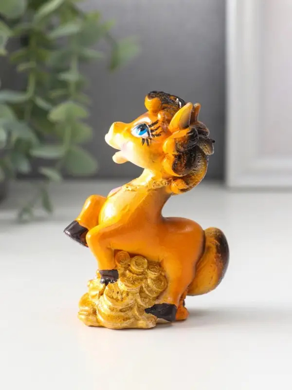 Сувенир полистоун Сувенир полистоун "Лошадка с цветочком в гриве" МИКС 7х3,5х9 см