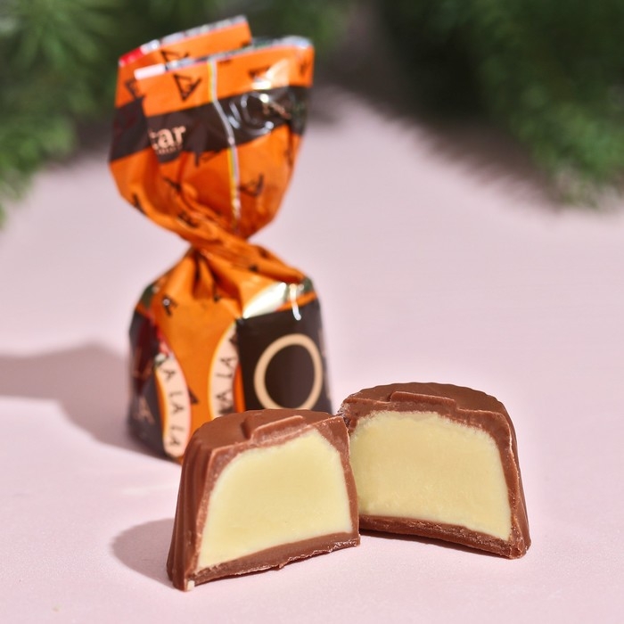 Подарочные конфеты «Новогодняя почта», с кусочками манго, 30 г. Подарочные конфеты «Новогодняя почта», с кусочками манго, 30 г.