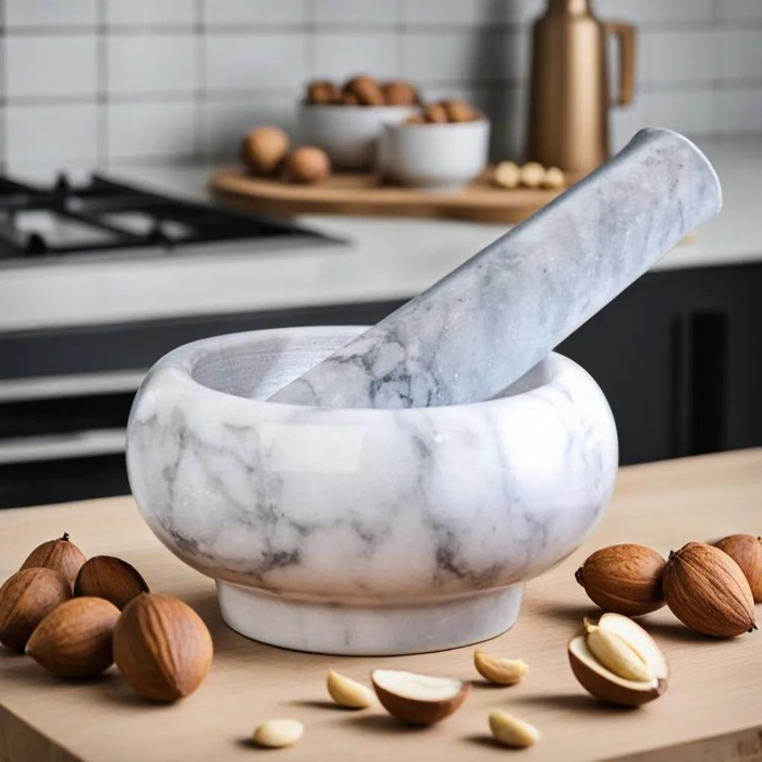 Ступка с пестиком средняя, 130 мл, 5,5см, белый мрамор Ступка с пестиком средняя, 130 мл, 5,5см, белый мрамор