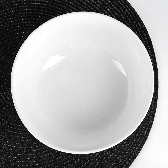 Салатник фарфоровый Wilmax «Юлия Высоцкая», 1,3 л, d=18 см, цвет белый Салатник фарфоровый Wilmax «Юлия Высоцкая», 1,3 л, d=18 см, цвет белый