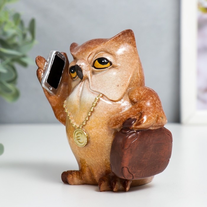 Сувенир полистоун лак Сувенир полистоун лак "Филин - Бизнесмен" 9,5х6х8,8 см