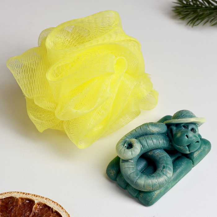 Набор в консервной банке Набор в консервной банке "Как новый год встретишь..." мыло + мочалка