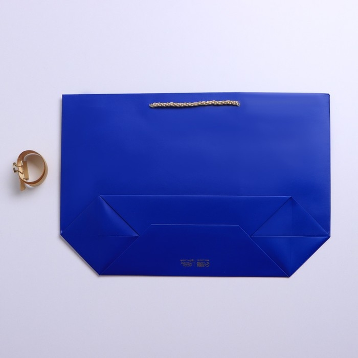 Пакет подарочный, упаковка, «Дорогому человеку», 26 х 25 х 11 см Пакет подарочный, упаковка, «Дорогому человеку», 26 х 25 х 11 см