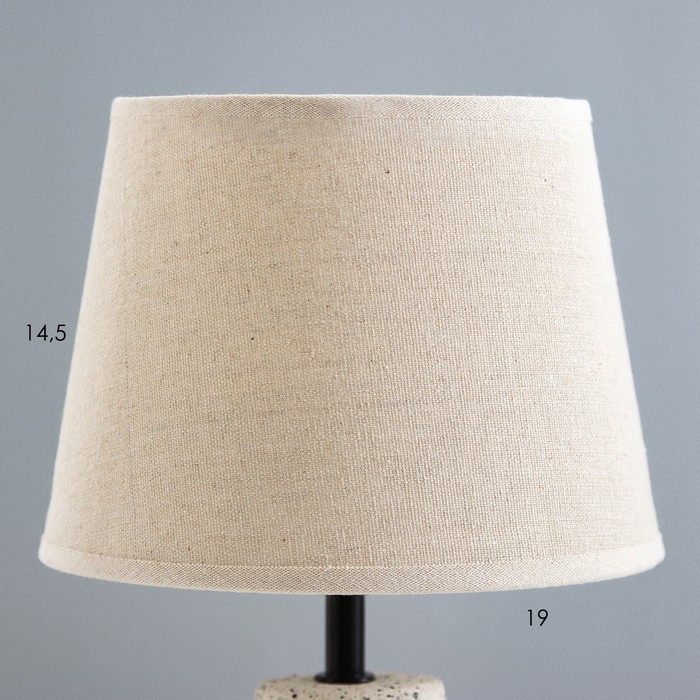 Настольная лампа Настольная лампа "Аурика" Е14 40Вт серый 20х20х33 см RISALUX